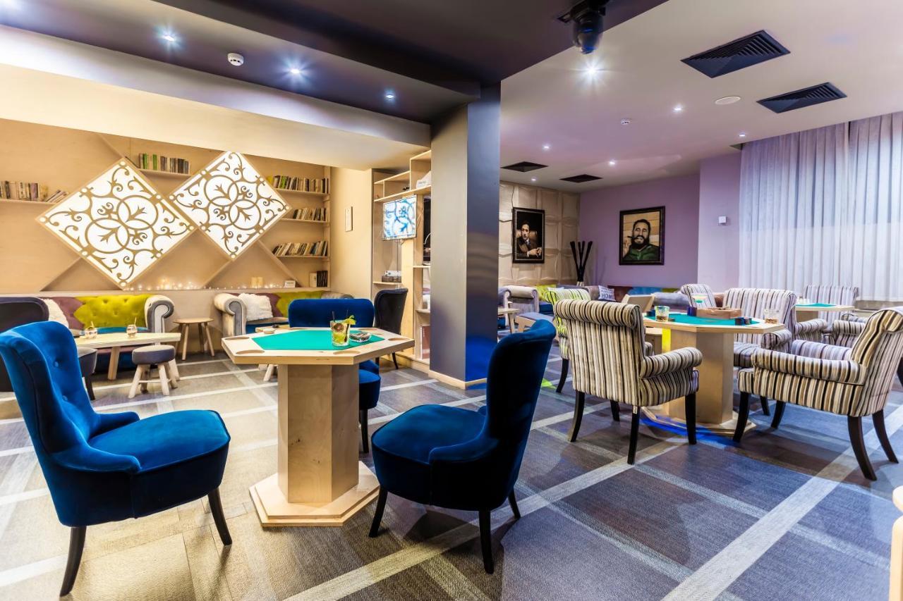 Hotel Arte Spa & Park Velingrad Buitenkant foto Interior of a casino in Belgrade, Serbia