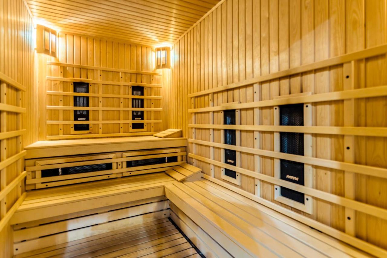 Hotel Arte Spa & Park Velingrad Buitenkant foto A modern Finnish sauna