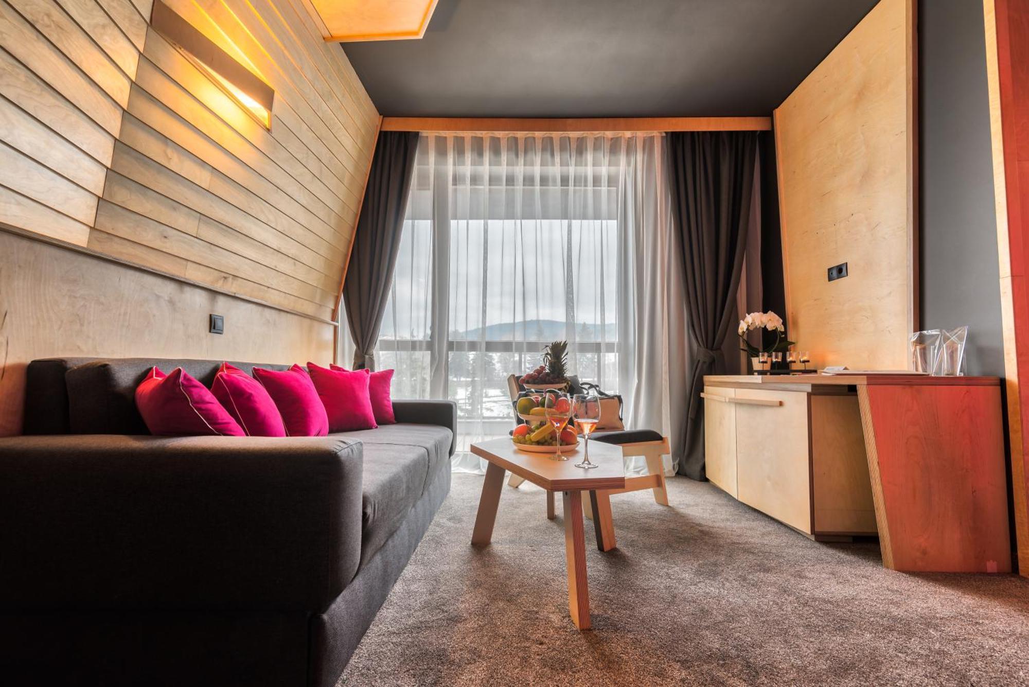 Hotel Arte Spa & Park Velingrad Kamer foto A suite at the hotel