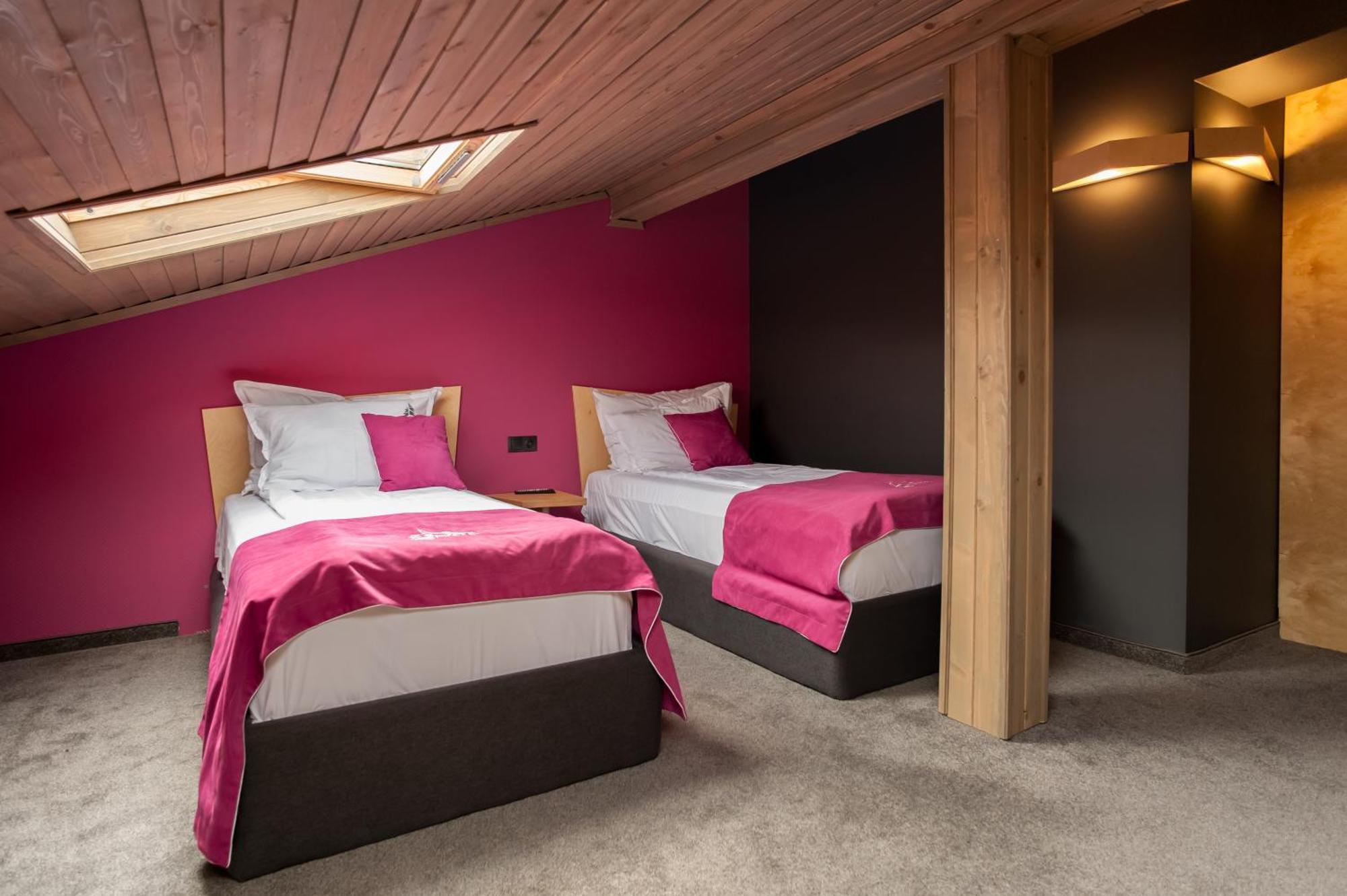 Hotel Arte Spa & Park Velingrad Kamer foto A typical room at the hotel
